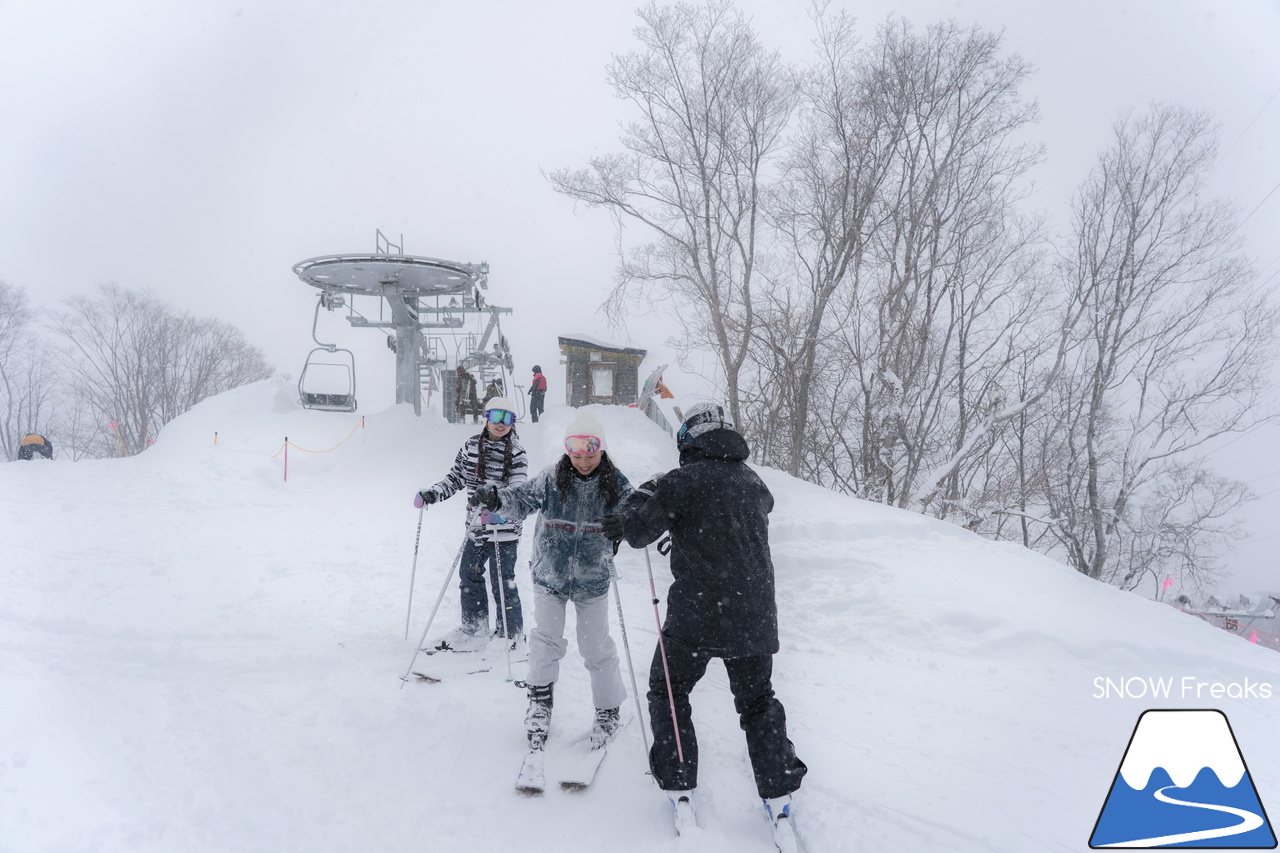 さっぽろばんけい ban.K｜祝・大雪到来！心優しきプロスキーヤー・井山敬介さんが、今シーズンNo.1の『BANKEI POWDER』を滑ります(^^)/